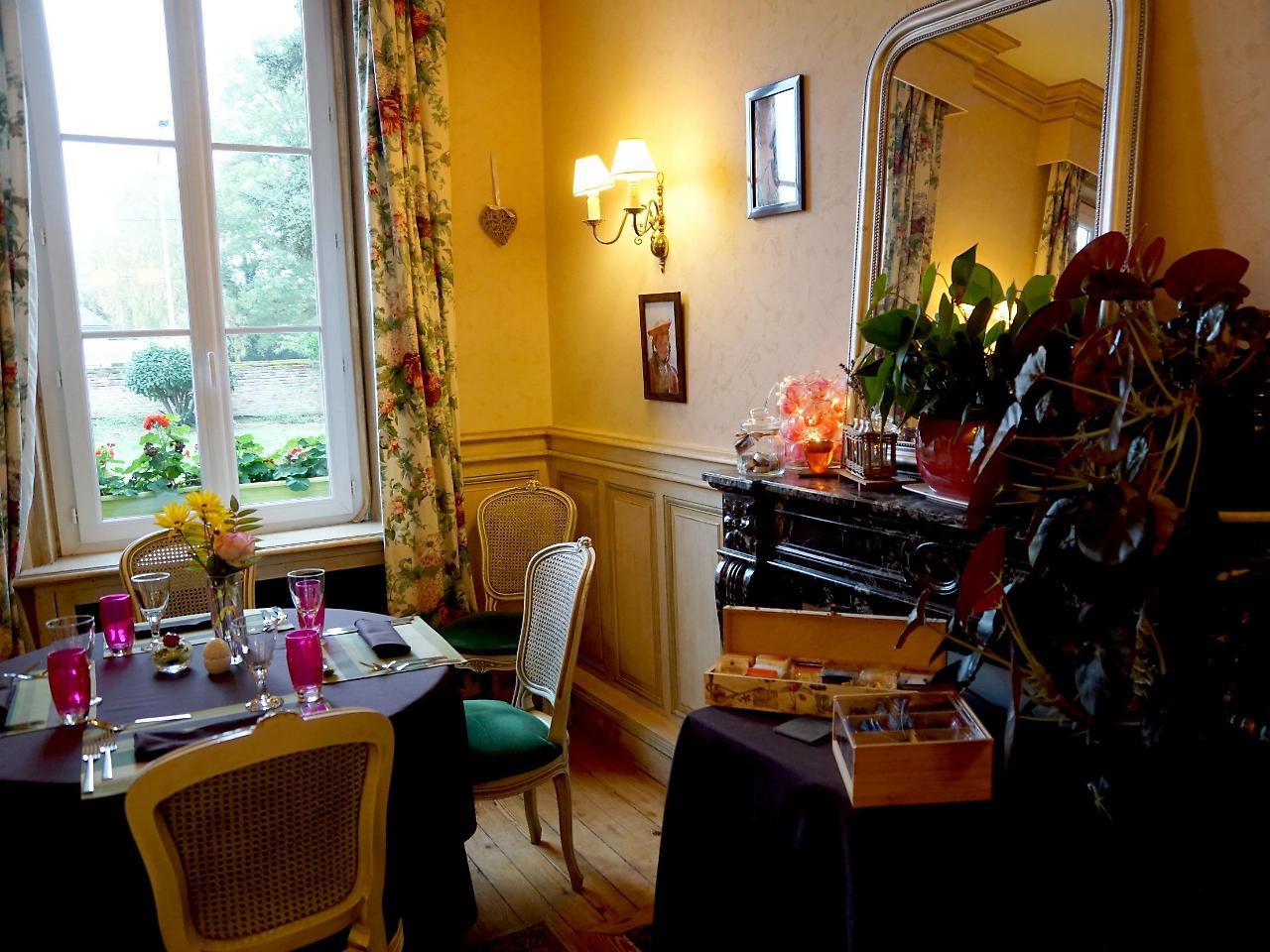 Hotel Restaurant La Sauldraie Salbris Bagian luar foto